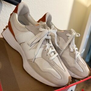 New Balane Classic 327